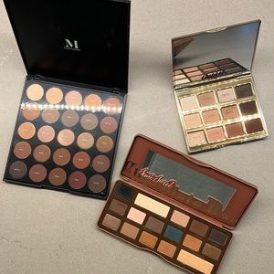 Eyeshadow palettes
